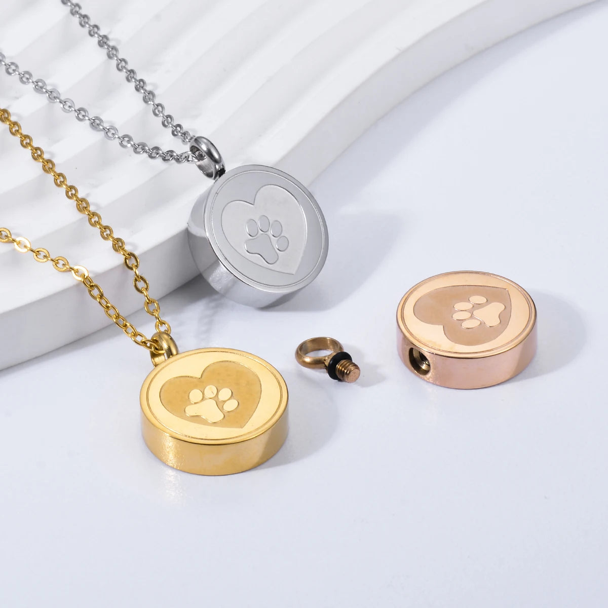 Custom Pet Paw Print Heart Animal Paw Stainless Steel Urn Necklace Memorial Ashes Keepsake Pendant Jewelry